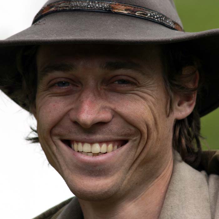 Simon Haser, Geschäftsführung, Kurs- und Lagerleitung von der Naturschule woniya