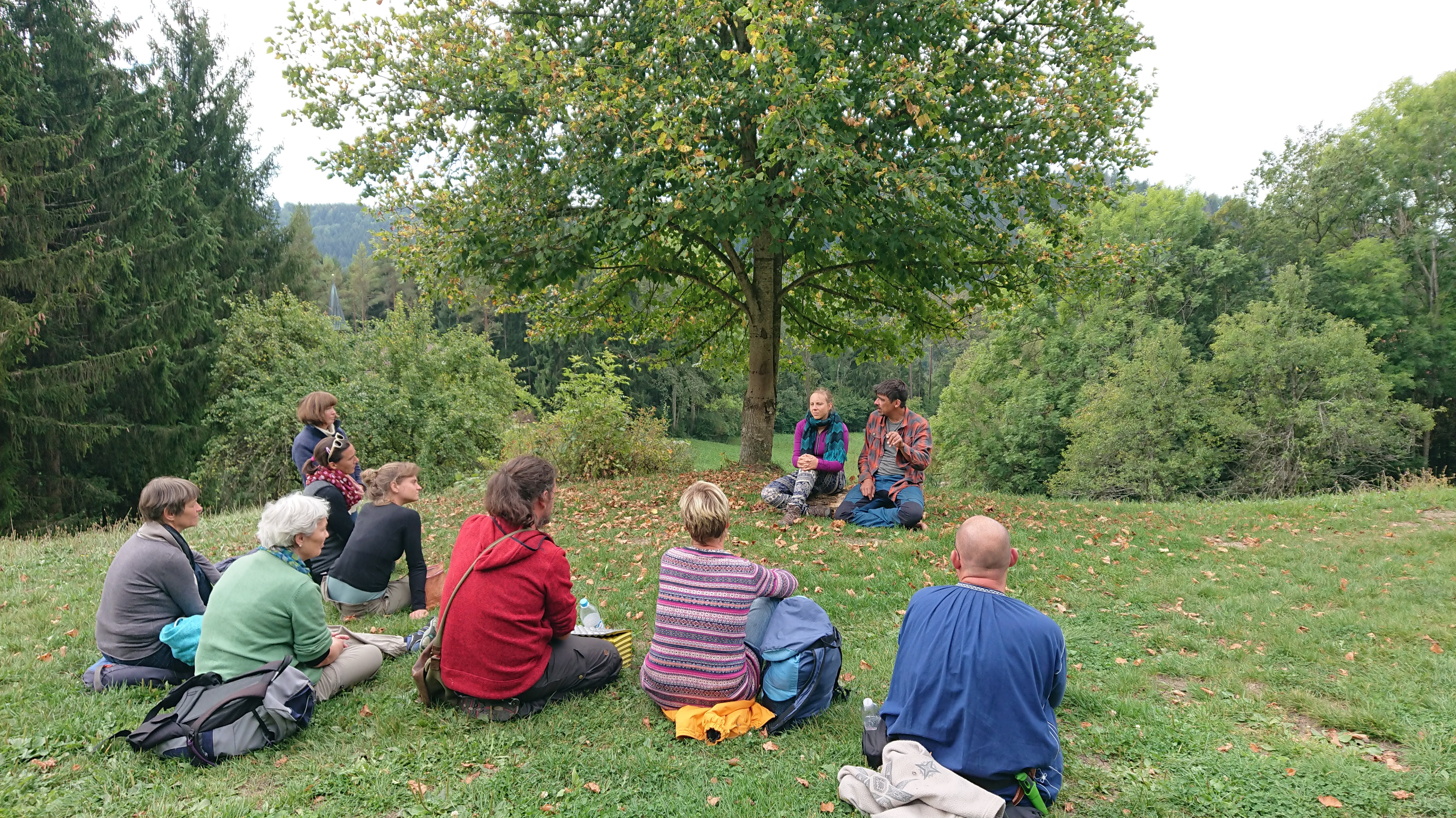 Draussen in der Natur werden magische Momente erschaffen, die beim Erzählen unterstützen