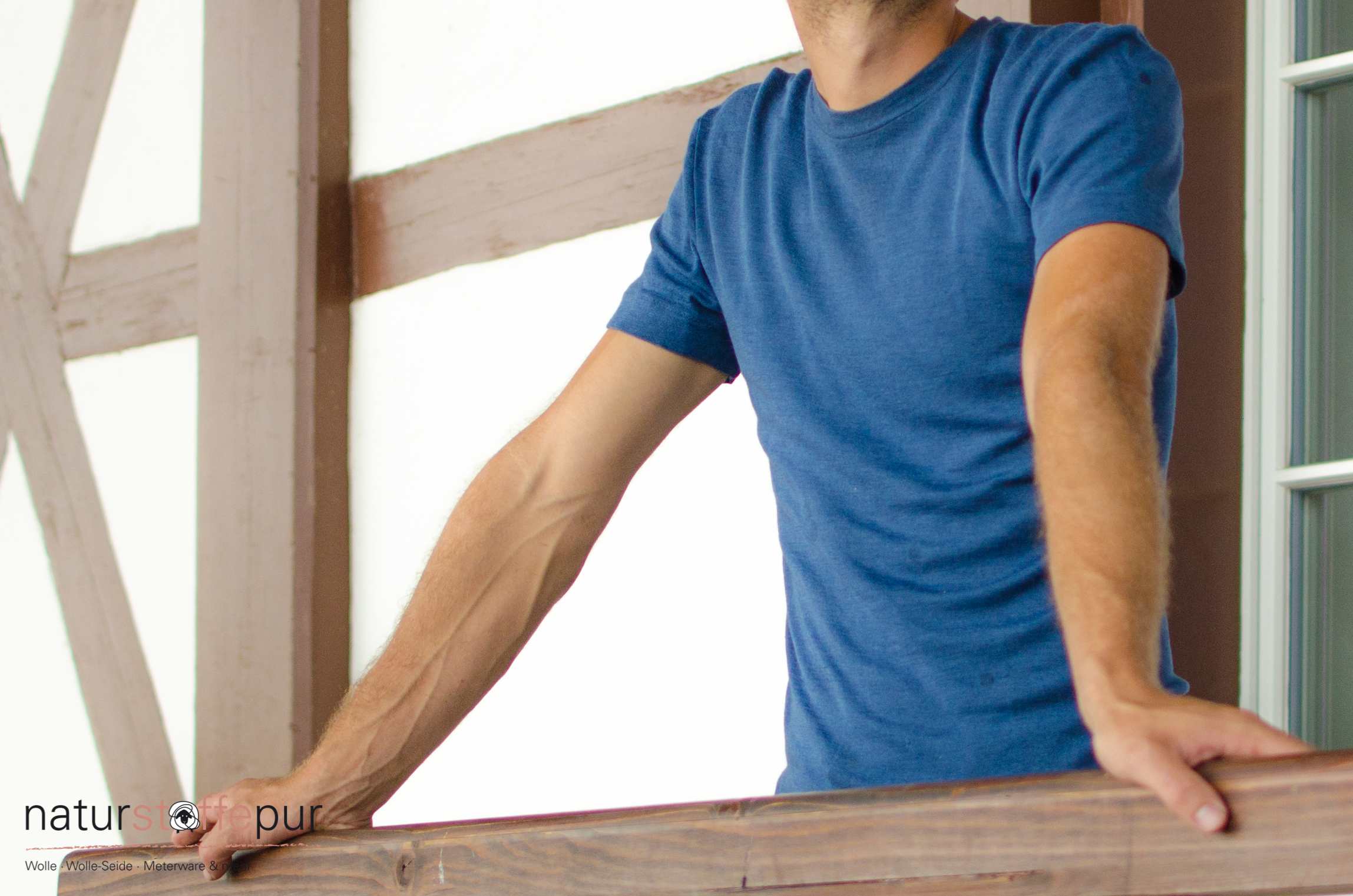 Die anschmiegsamen Stoffe bringe ideale Trageeigenschaften für den Outdoorbereich