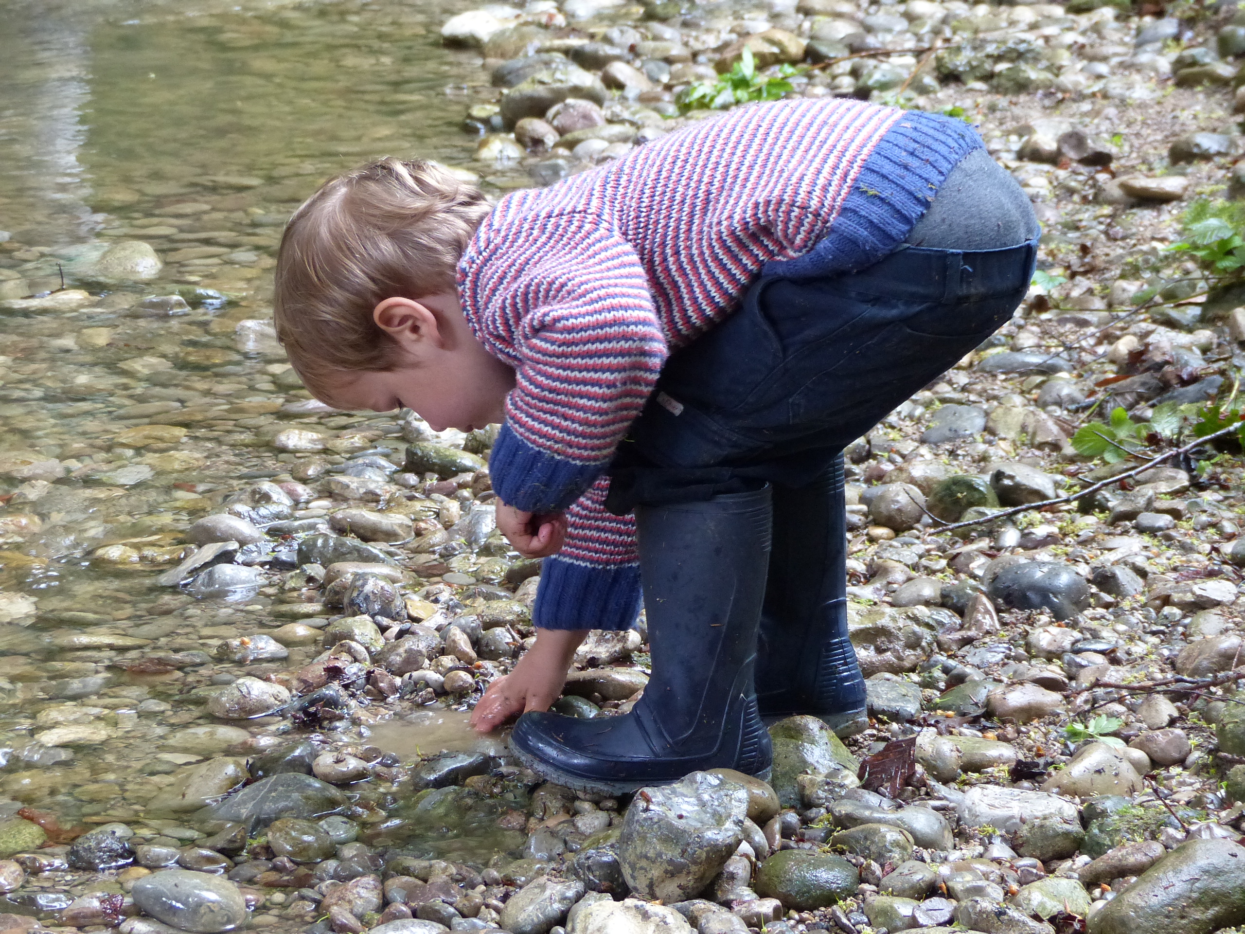 Jedes Fundstück ist selbst entdeckt und selbst ausgesucht und das Kind erfährt dadurch ein Stück Selbstwirksamkeit